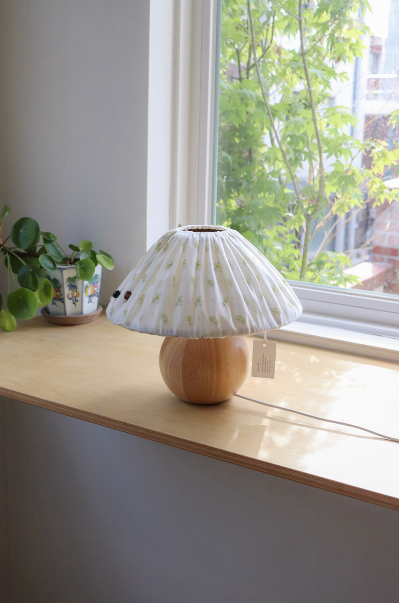Aori Orb Lamp