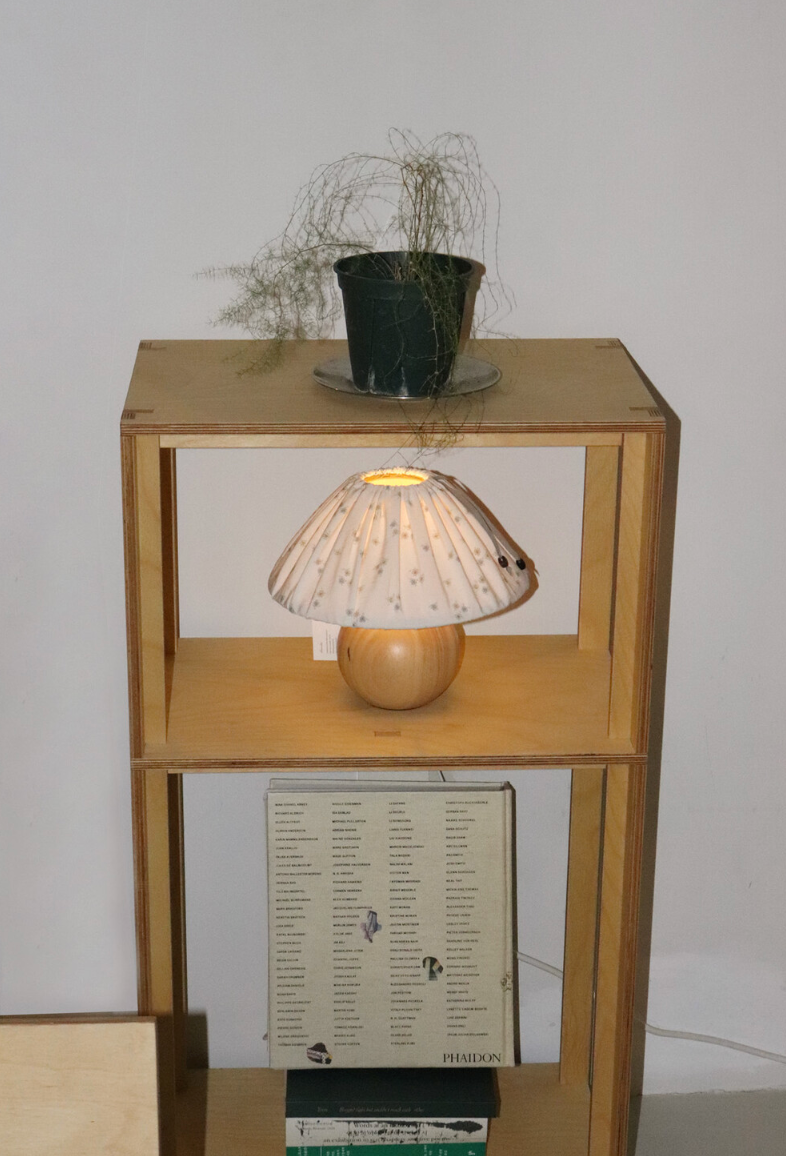 Lily Orb Lamp