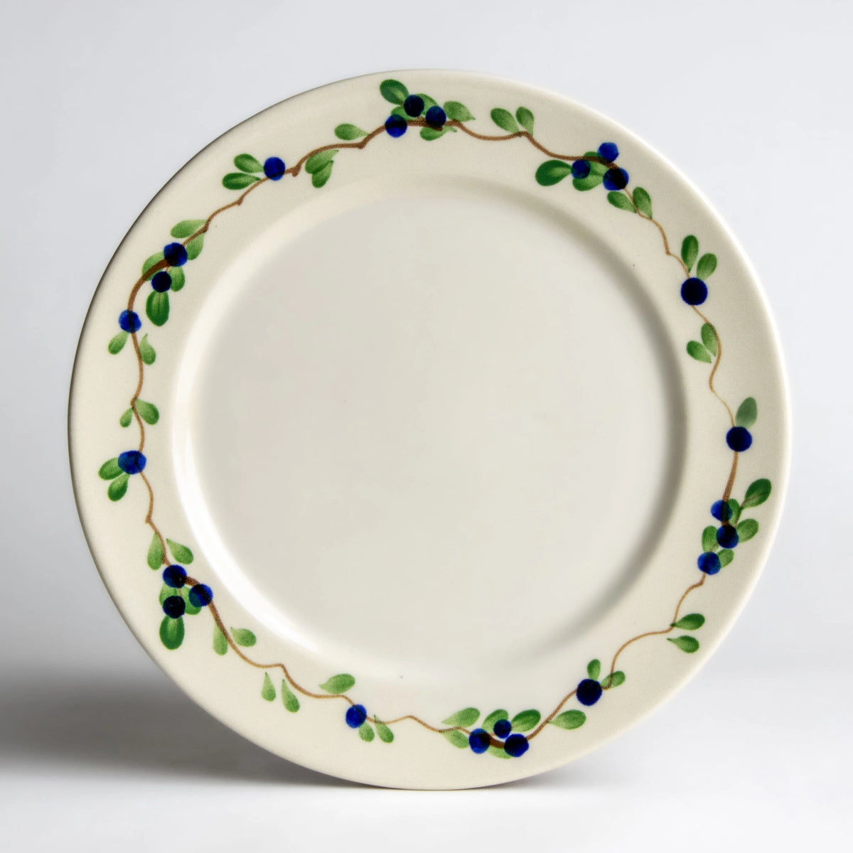 Classic Dinner Plate - Blueberry