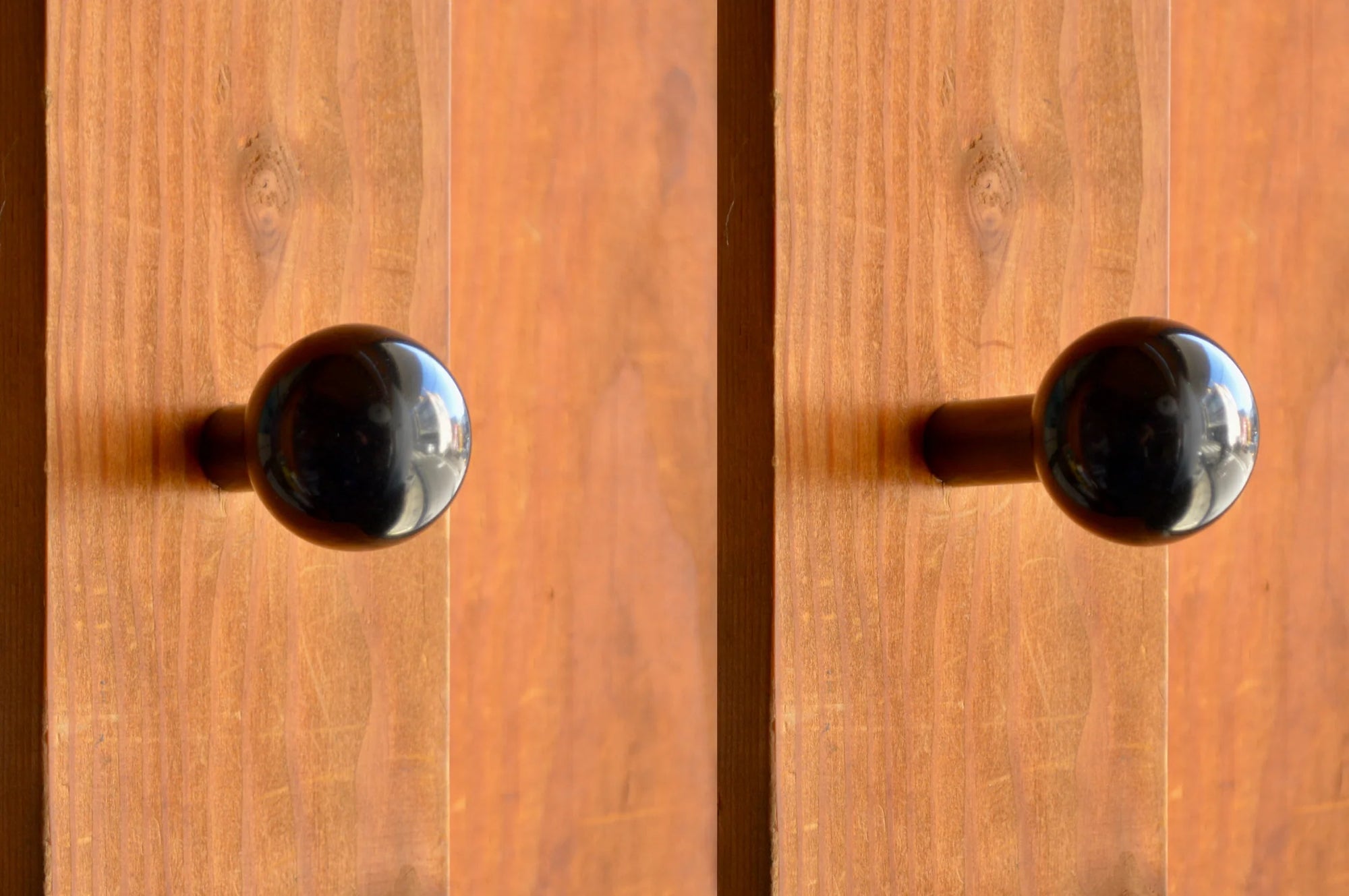 Bakelite Peg / Knob / Hook