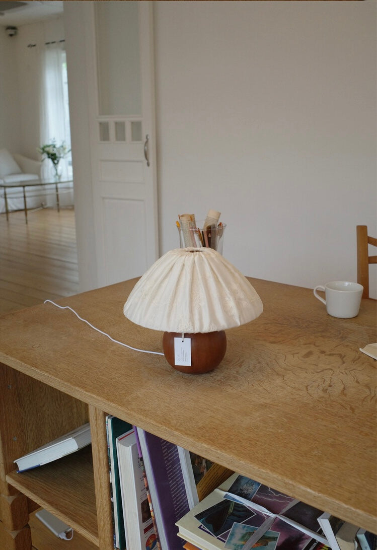 Nuit Orb Lamp