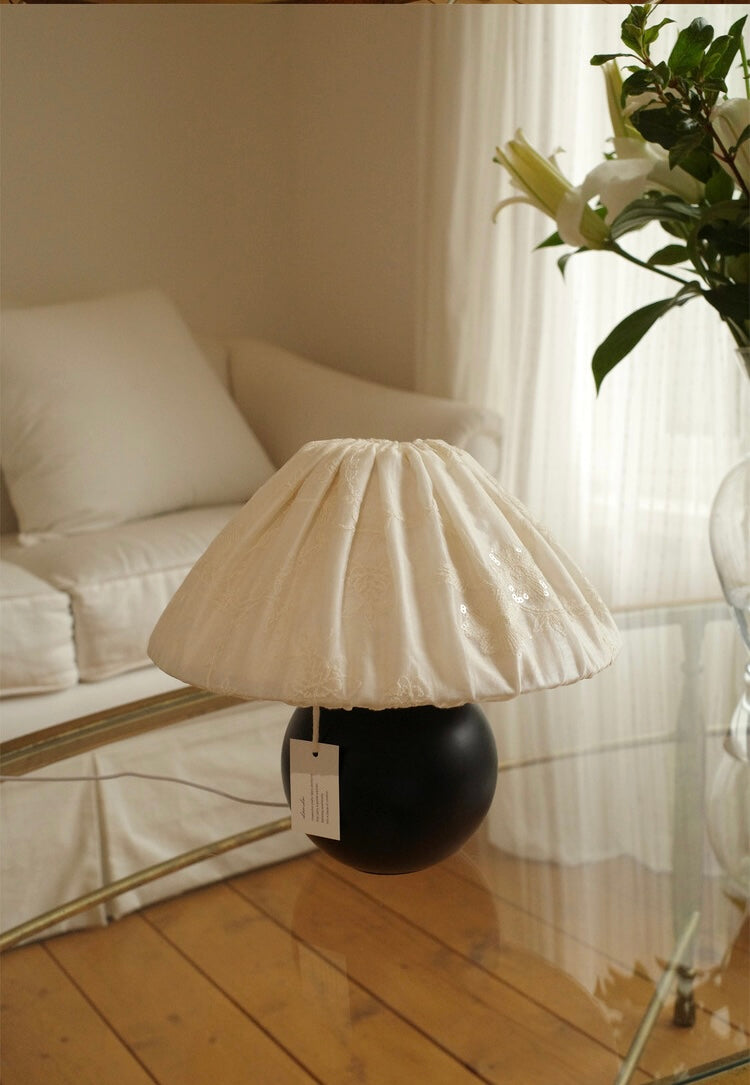 Nuit Orb Lamp