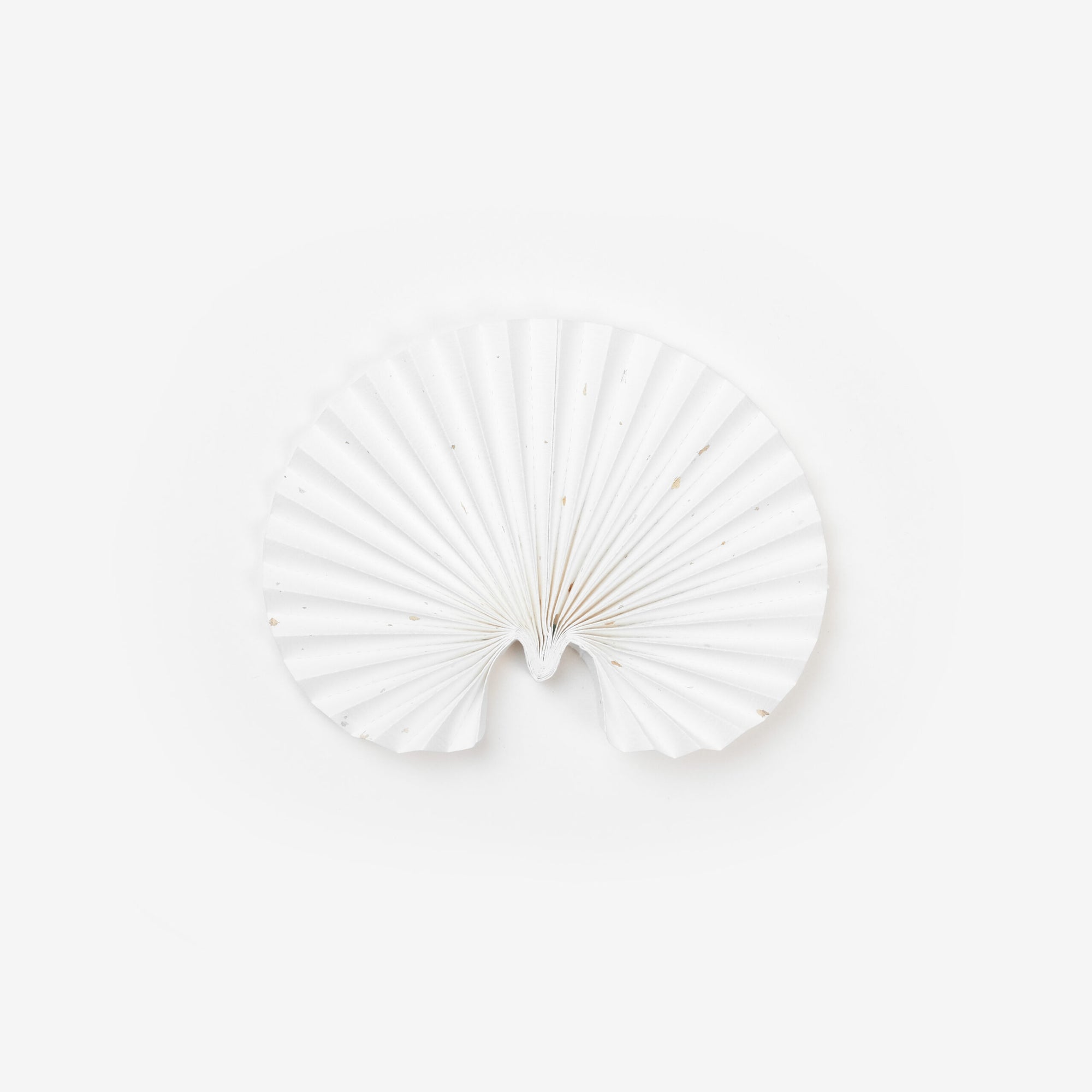 Classic Kami Origami Paper Flower, White Ginko