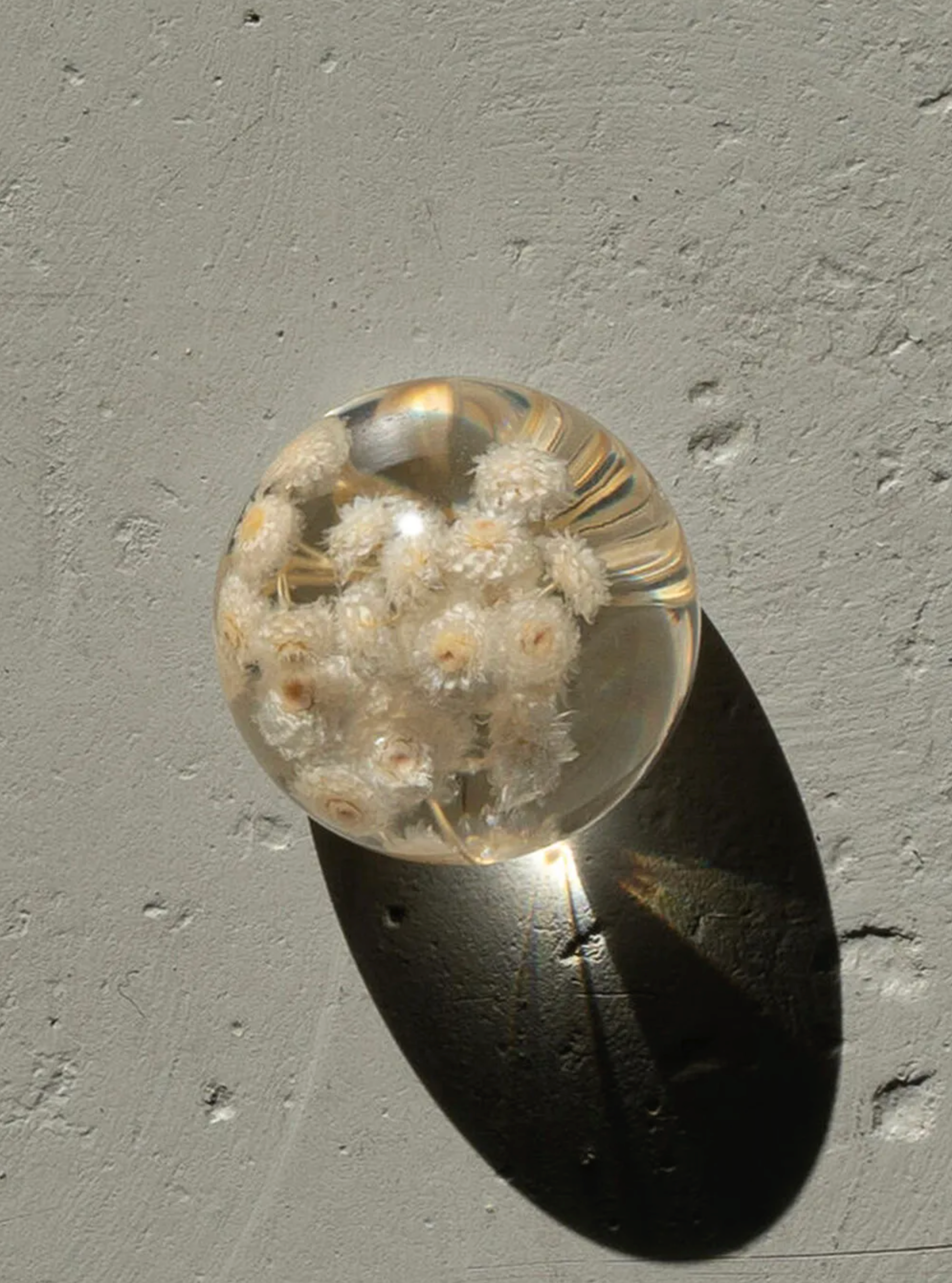 [Mixtureshop] Immortal Ball Paperweight