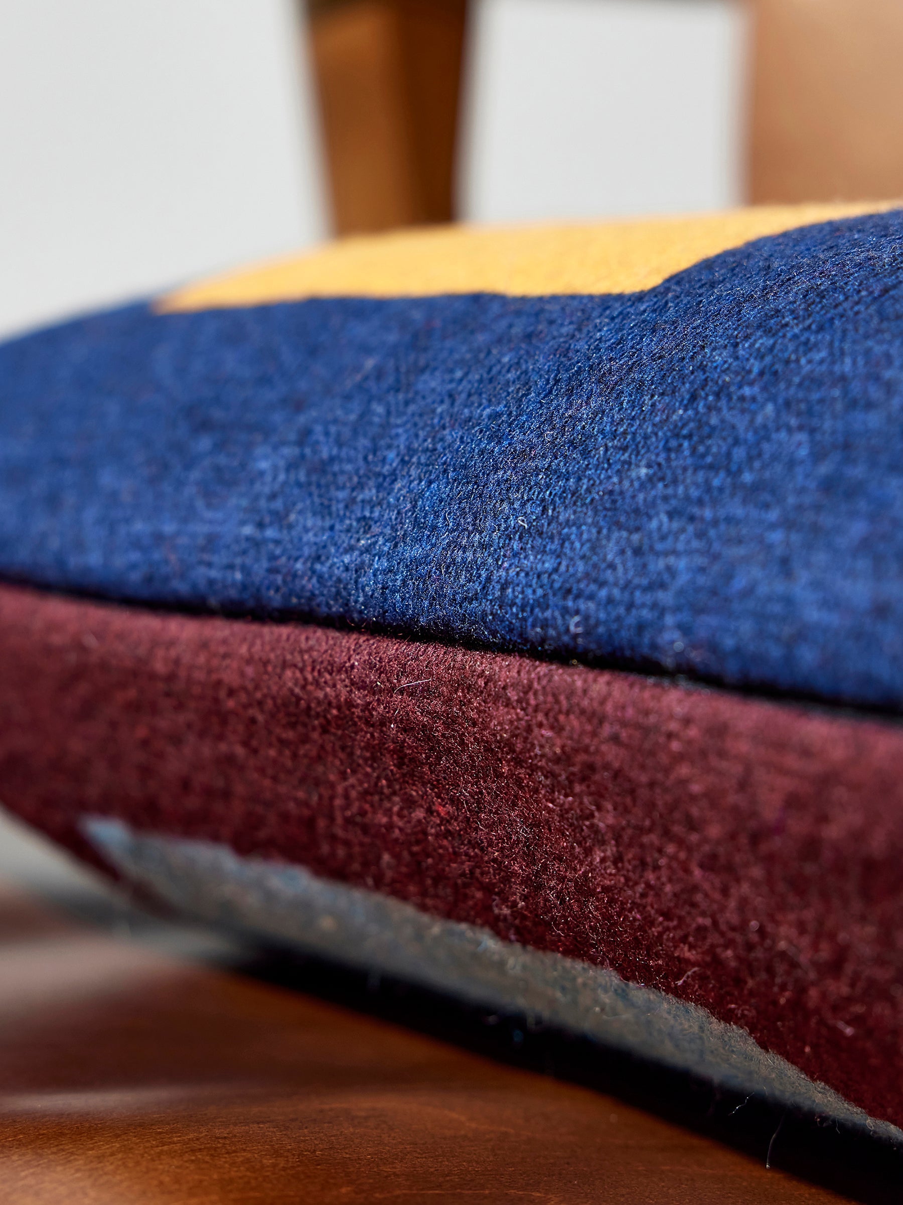 Pieces Knit Cushion